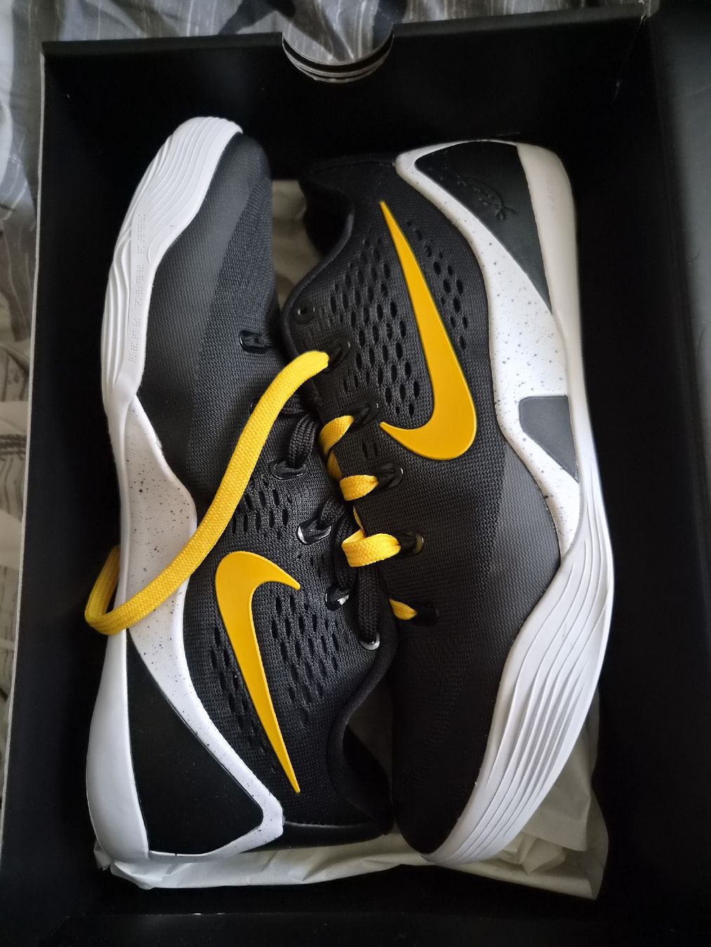 Nike Chaussures hommes: Kobe 9 – D'occasion à Forel (Lavaux) par ven_bkq9