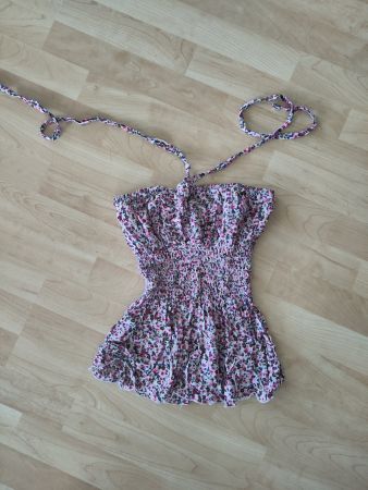 Sommerliches Träger-Top mit Blumenmuster – Grösse S/XS