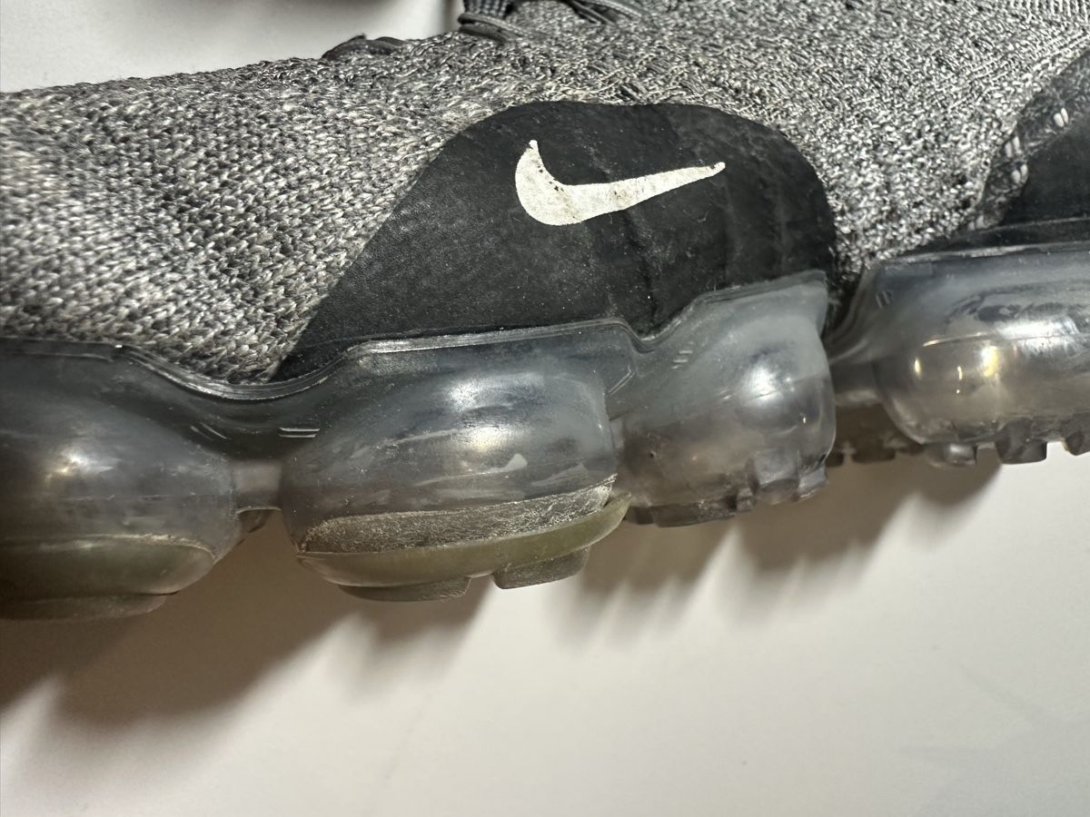 Nike Chaussures hommes: Nike Vapormax alte Version – D'occasion à Freienbach par fel_c759 2