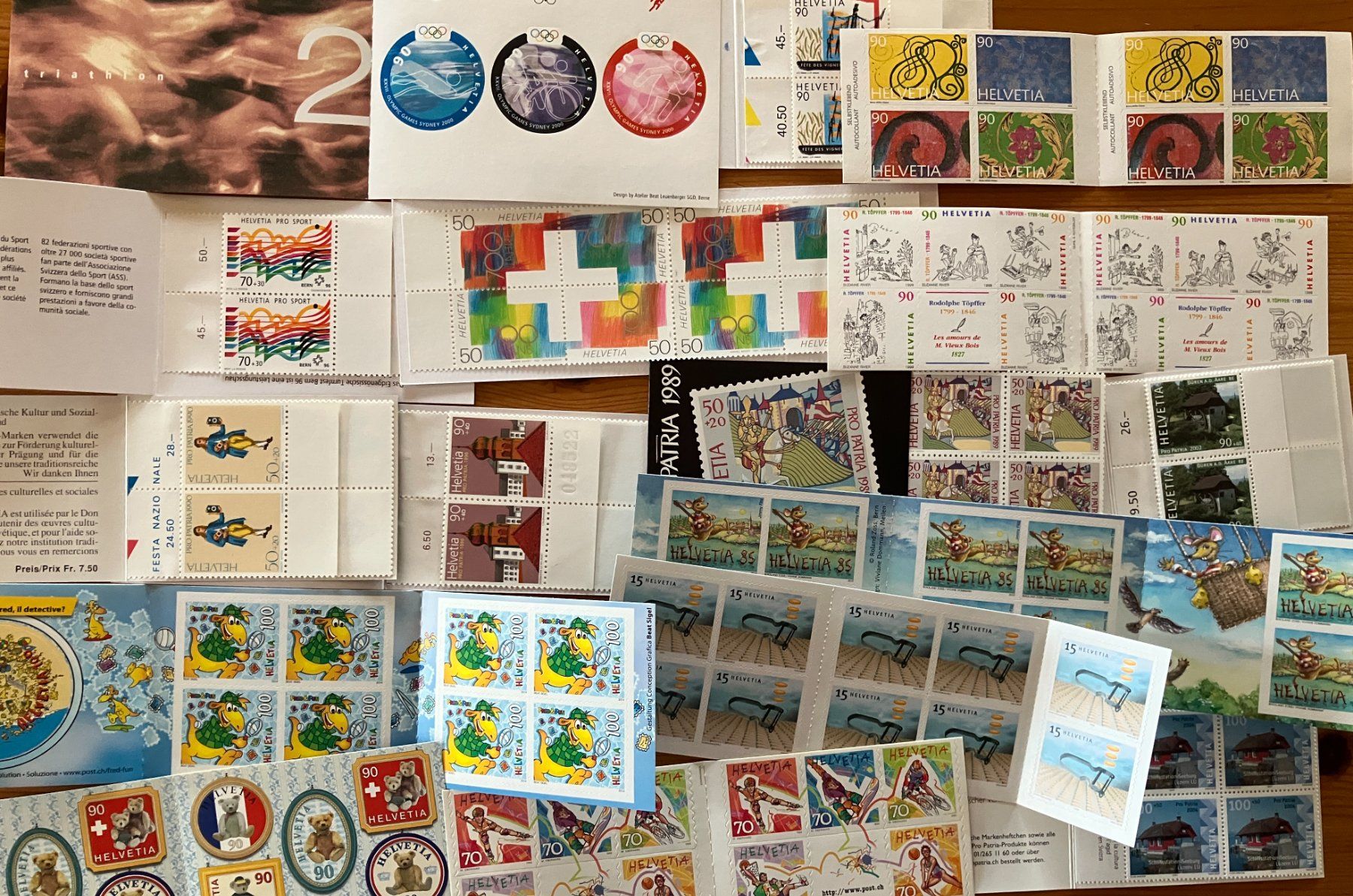 Alle Briefmarken: Schweiz Markenhefte ** - nominal Fr. 111.-- – Neu (gemäss Beschreibung) aus Eschlikon TG von PhilCon