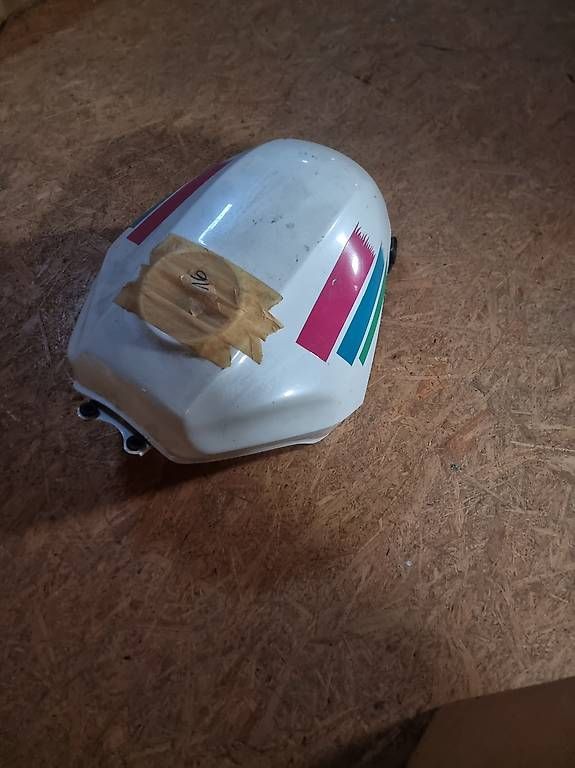 Accessori per altri veicoli: Tank CBR 1000 jg 99 – Usato da Aedermannsdorf venduto da Automarkt 1
