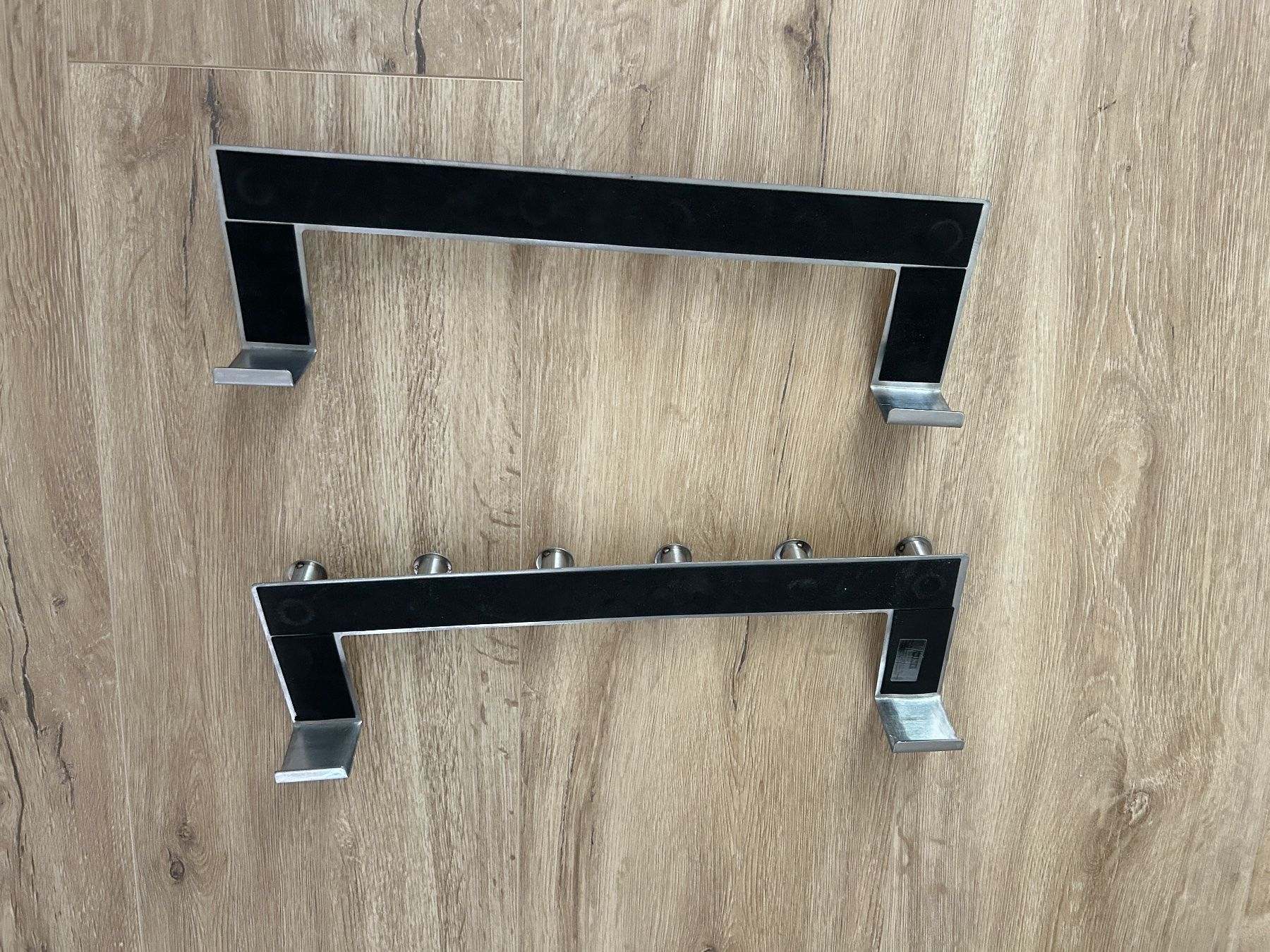 Portes-serviettes: Handtuchhalter / Aufhänger / Tür – D'occasion à Brunnen par hoe_b99b 1