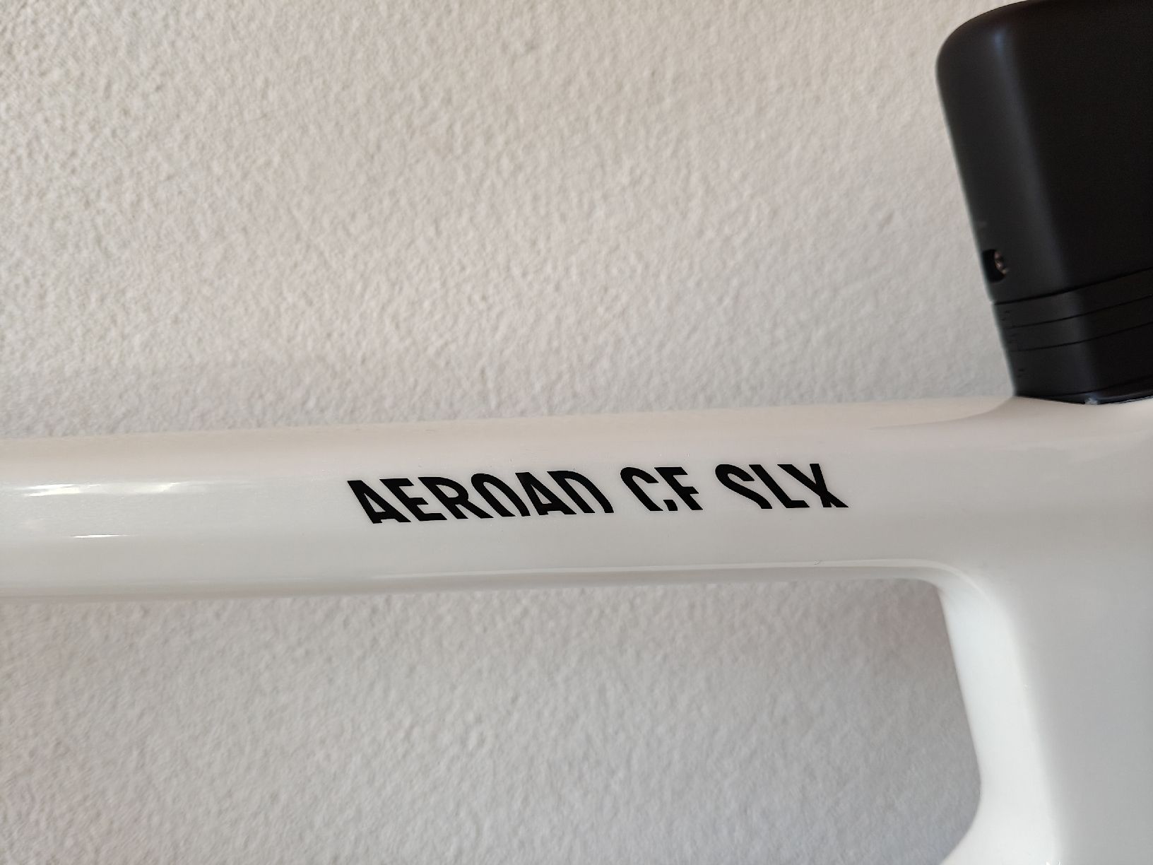 Canyon Vélos: Canyon Aeroad CF SLX 7 AXS – Neuf (Voir description) à Ebnat-Kappel par Sara.07 3