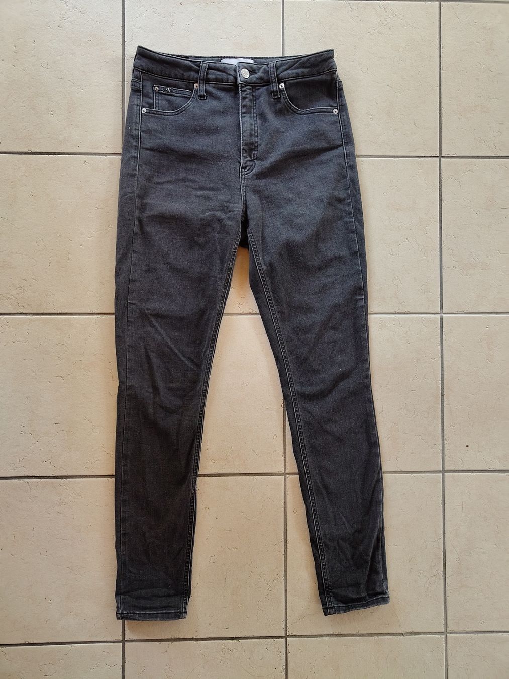 Calvin Klein Jeans: Calvin Klein Jeans, 30x32 – D'occasion à Enggistein par Noeleh01 1