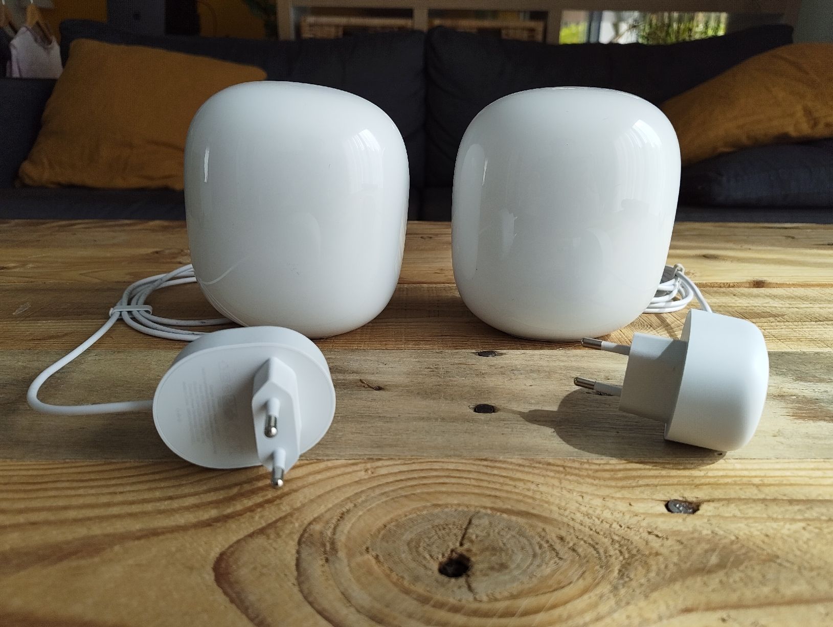 Modem & Router: Google Nest Wifi Pro (Router - 2er Set) – Usato da Wädenswil venduto da Dr_ulzzen