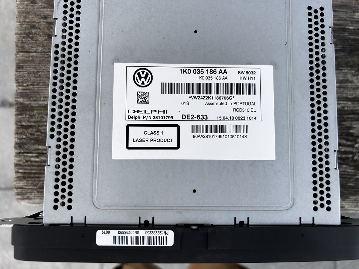 Radio: VW Golf 6 Autoradio – Usato da Hasliberg Goldern venduto da aronneiger 2