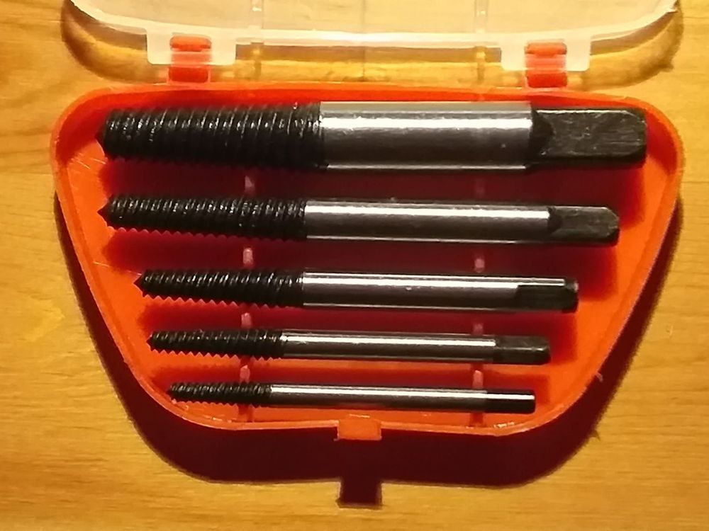 Tous les outils: Schraubenausdreher Linksausdreher Set – Neuf avec emballage d'origine à Pieterlen par Sailing4fun