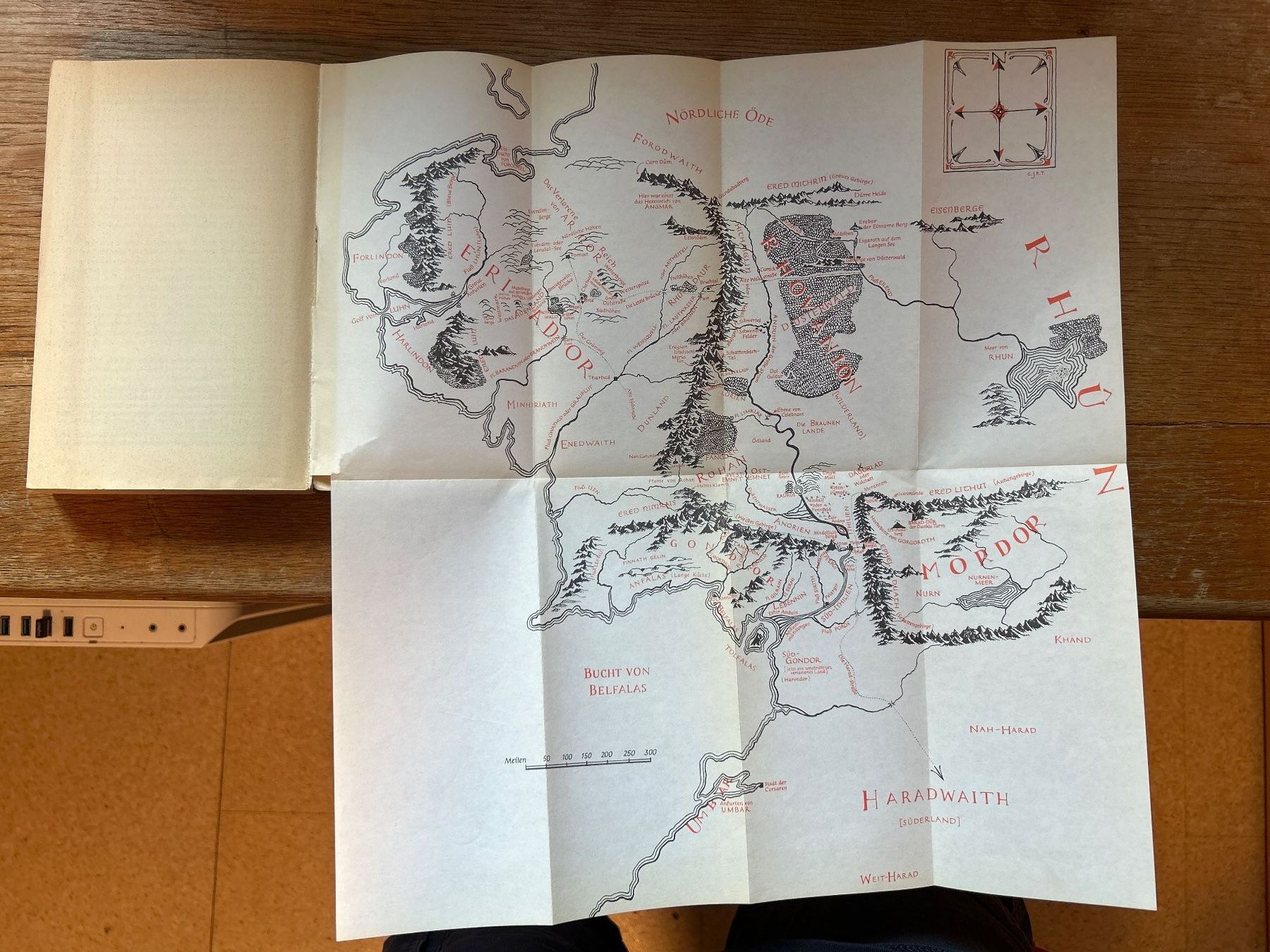 Libri: Der Herr der Ringe Band 1 – Usato da Oberarth venduto da Darius_Amadeus 6