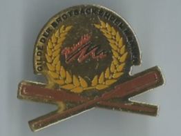 Gilde der Brotbackender Männer, Pin