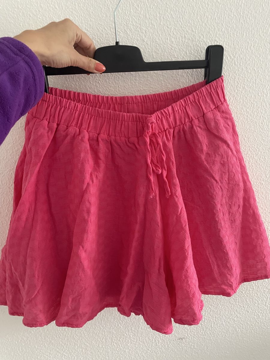 Kleiderpakete: Sommer Set Pink Grösse S/MShorts & Bluse – Gebraucht aus Münchenstein von nel_57mj 9