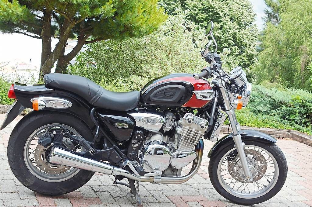 Triumph Strada: Moto plaisir youngtimer – Usato da Lucens venduto da jeandela57