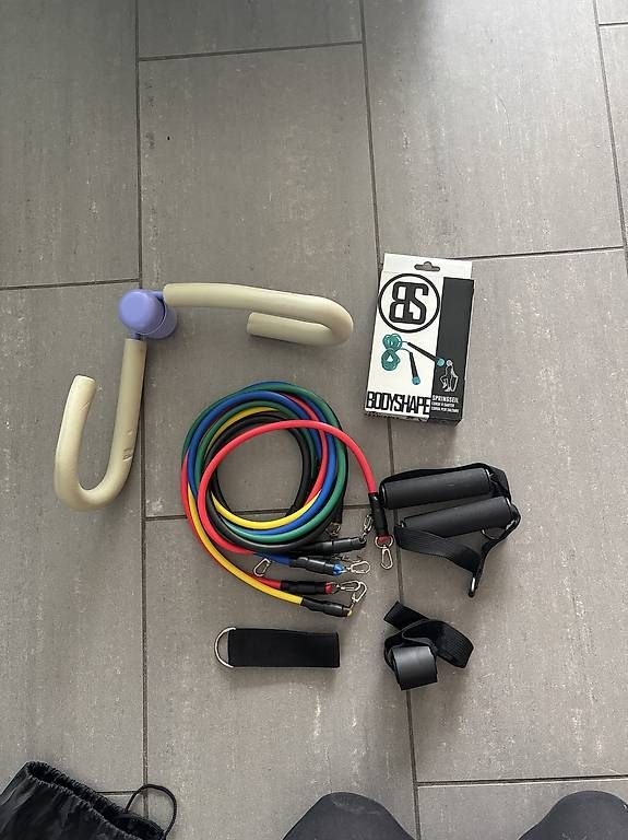 Hometrainer: Fitnessutensilien – Gebraucht aus Zofingen von Zysset_M