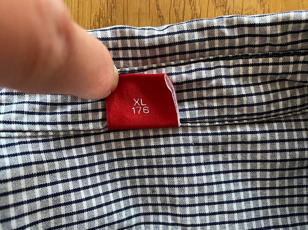 Kleiderpakete & -sets: Jungen Kleidung, Gr.176 – Gebraucht aus Iffwil von tan_l2nr 4