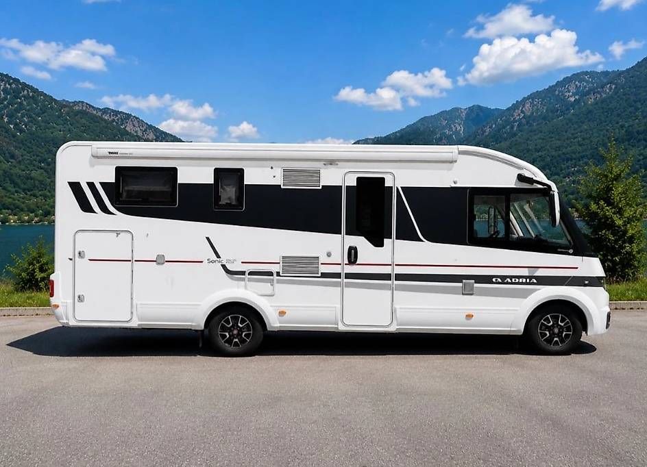 Camping Fahrzeuge: ADRIA SONIC PLUS 700 SL – Gebraucht aus Solduno von sac_77nw 1