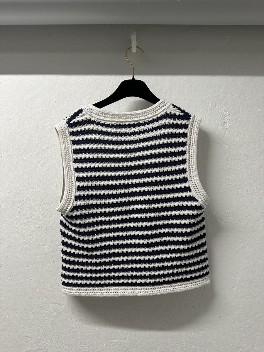 Zara Gilet & Giacche senza maniche: Häkelgilet von ZARA, Gr.L – Usato da Uster venduto da staernli4 3