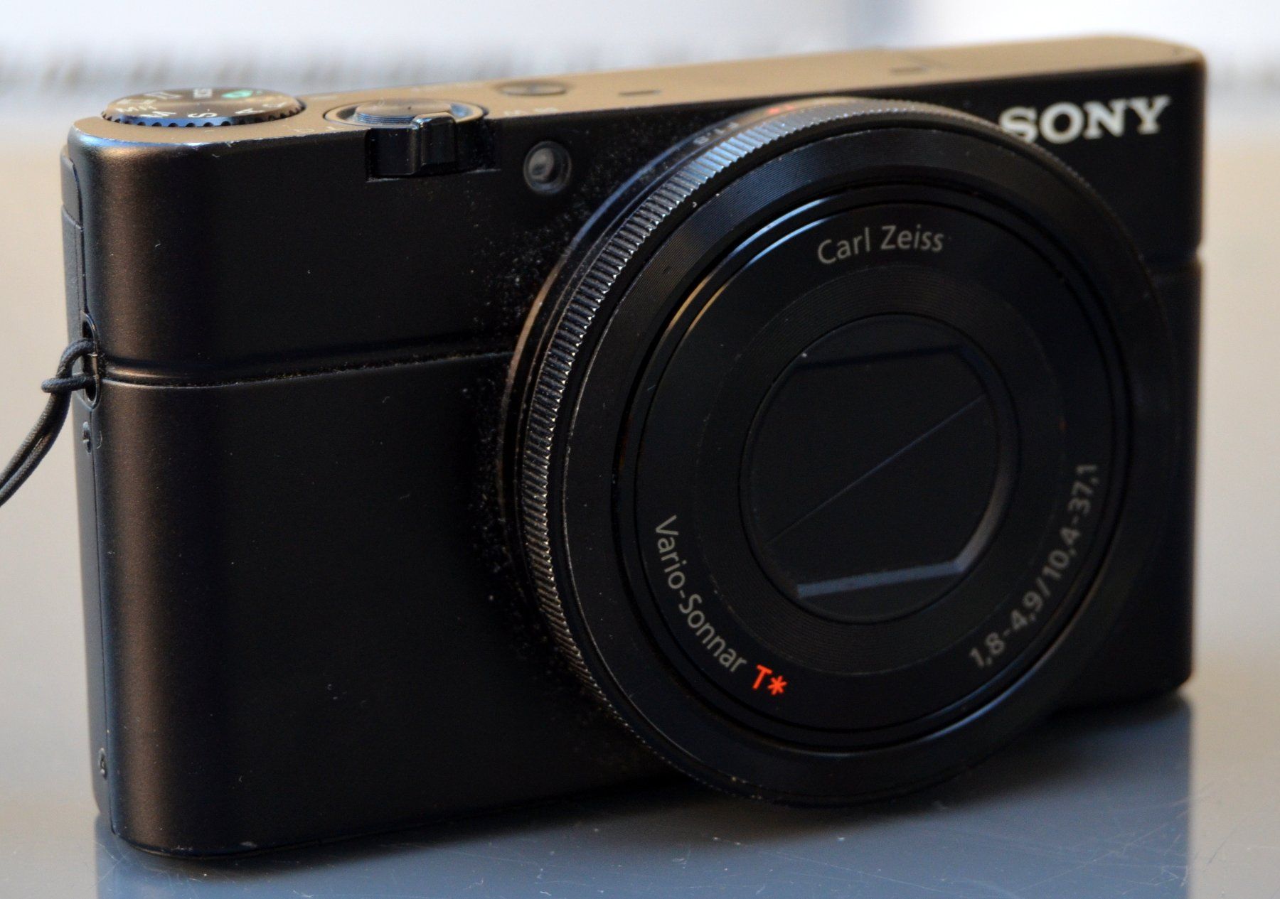 Sony Fotocamera: Digitalkamera Sony DSC RX100 – Difettoso da Collonges venduto da arashee 2