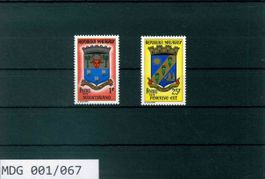 MADAGASKAR 2 BRIEFMARKEN WAPPEN