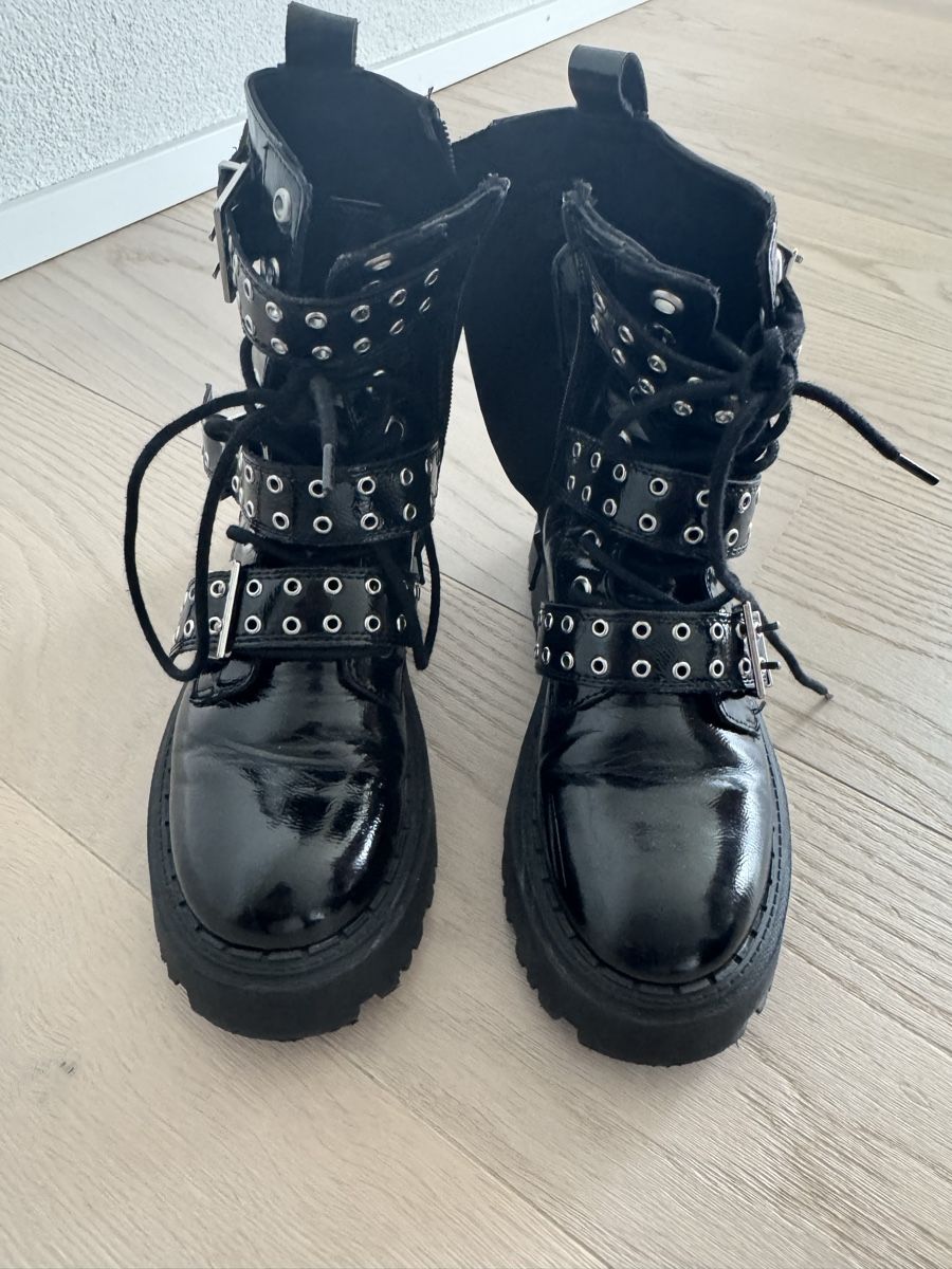 Zara Scarpe per ragazze: Zara Stiefel 34 – Nuovo (secondo la descrizione) da Wallisellen venduto da Nataschab0