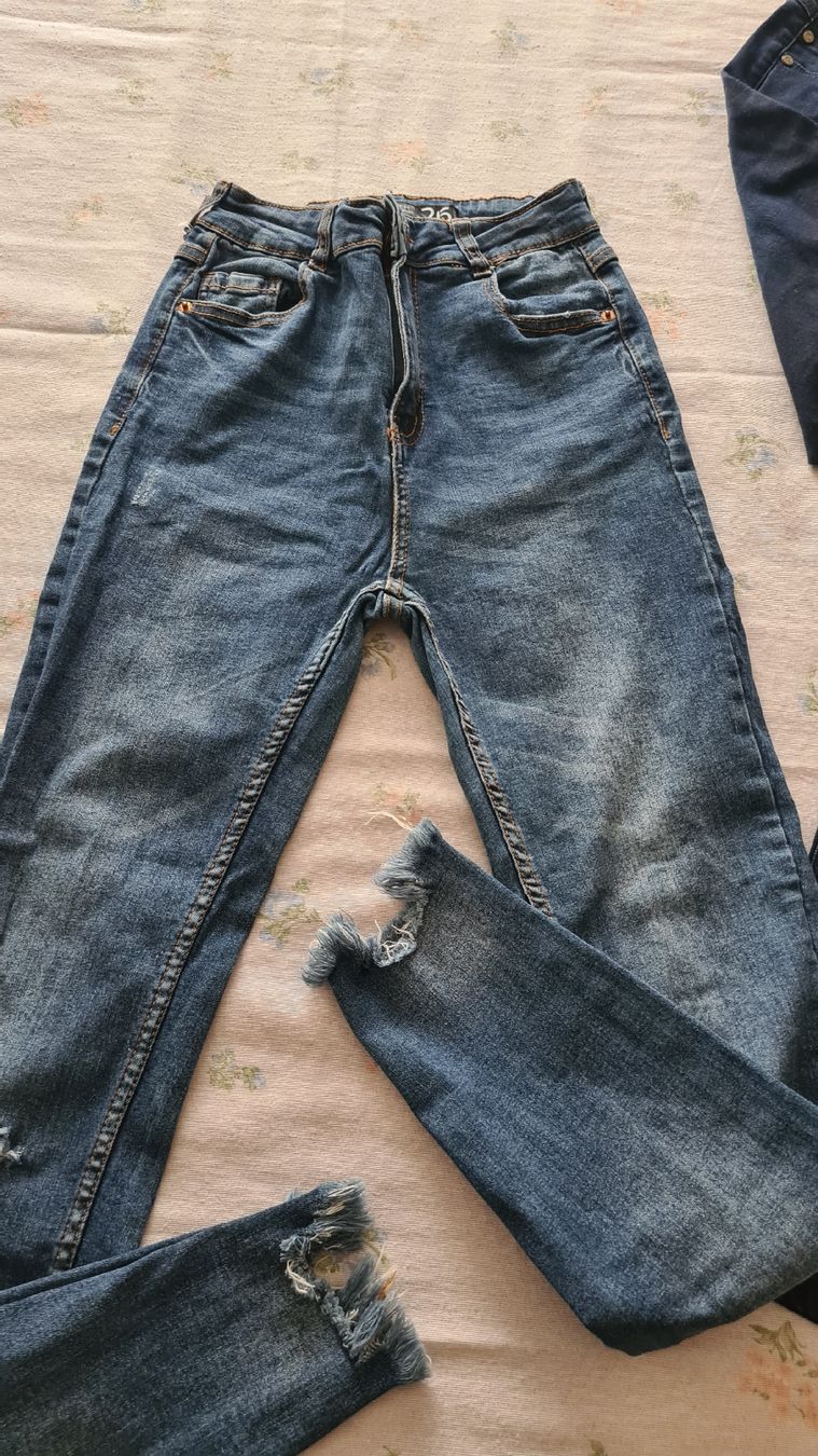 Jeans: 2 jeans  – D'occasion à Kriens par nello-1 2