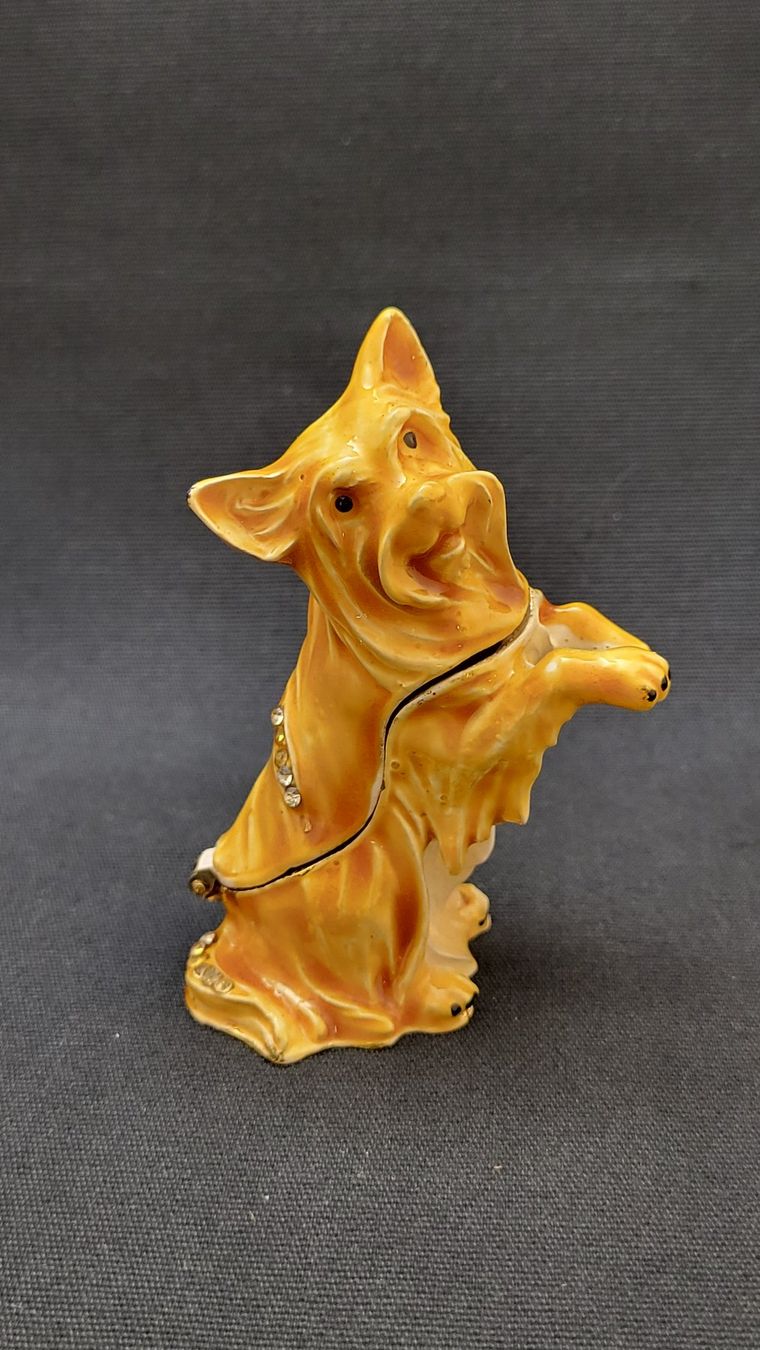 Statuette: Emailliertes Döschen HUND – Usato da Basel venduto da spinne02