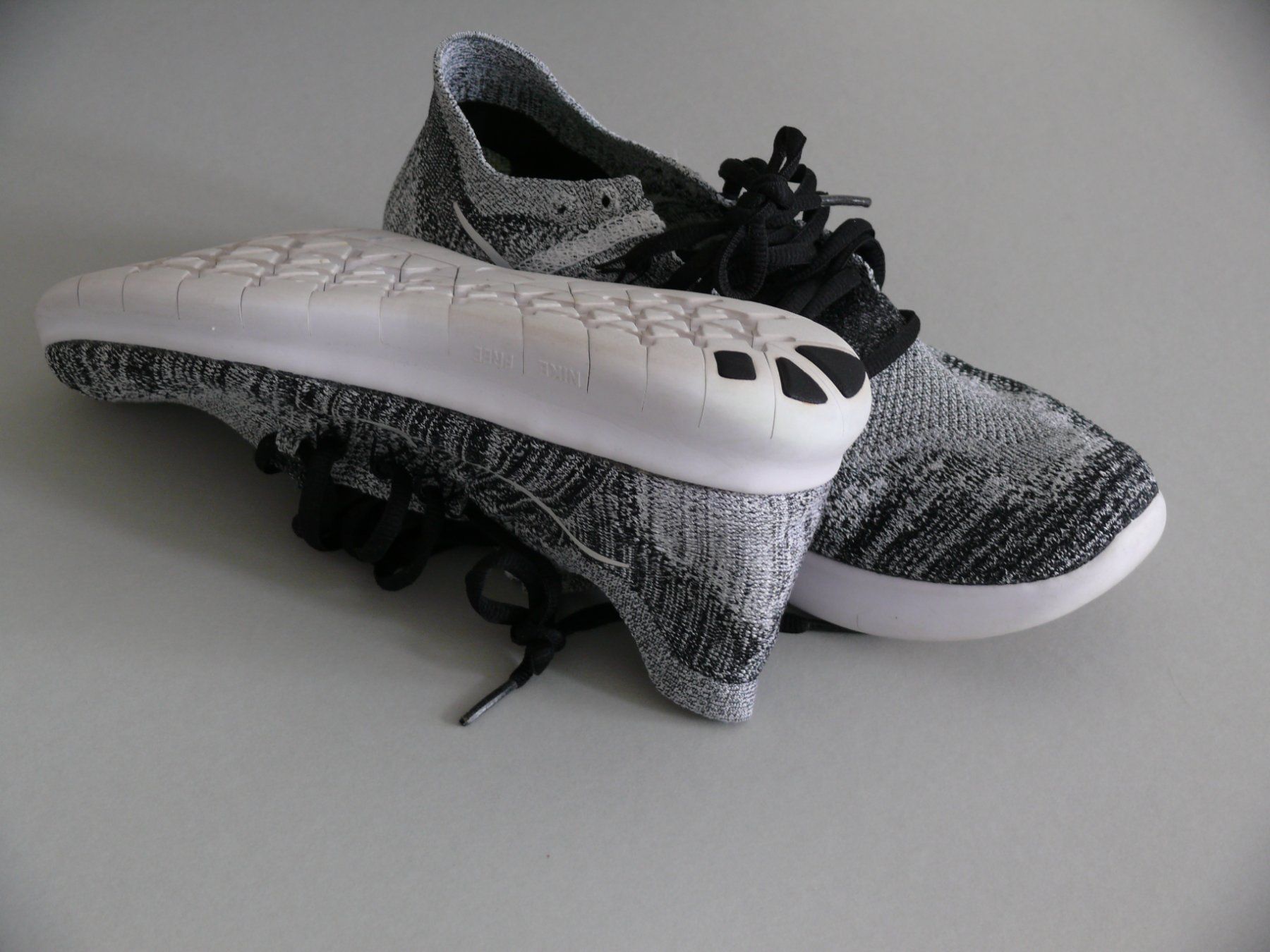 Nike Damenschuhe: Nike Free RN Flyknit – Gebraucht aus Scherzingen von packtesan 2