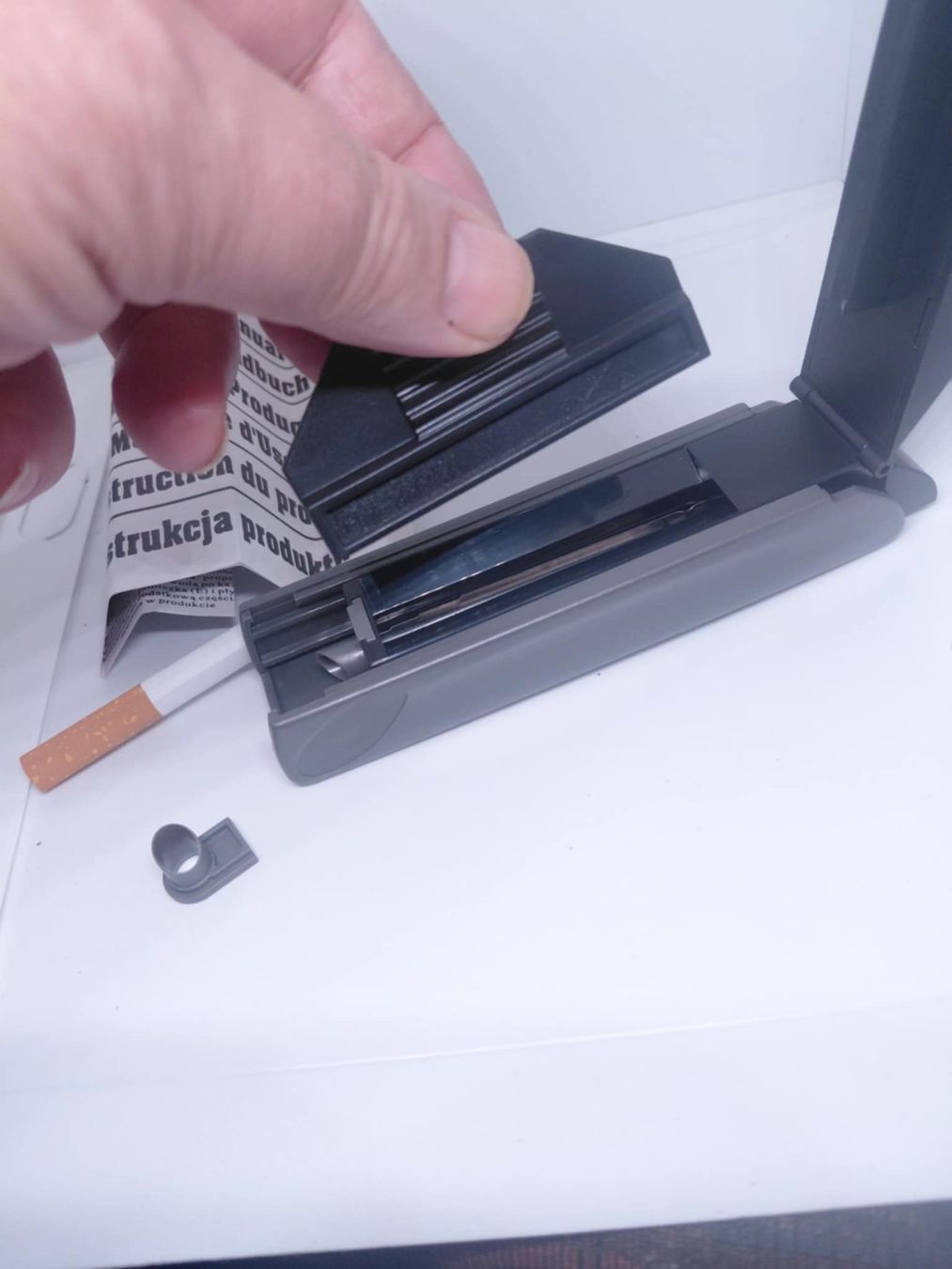 Tabacchi: Zigaretten Stopfgerät‪/ machine pour cigarette un tube – Nuovo e nell'imballaggio originale da Minusio venduto da graziano11 4