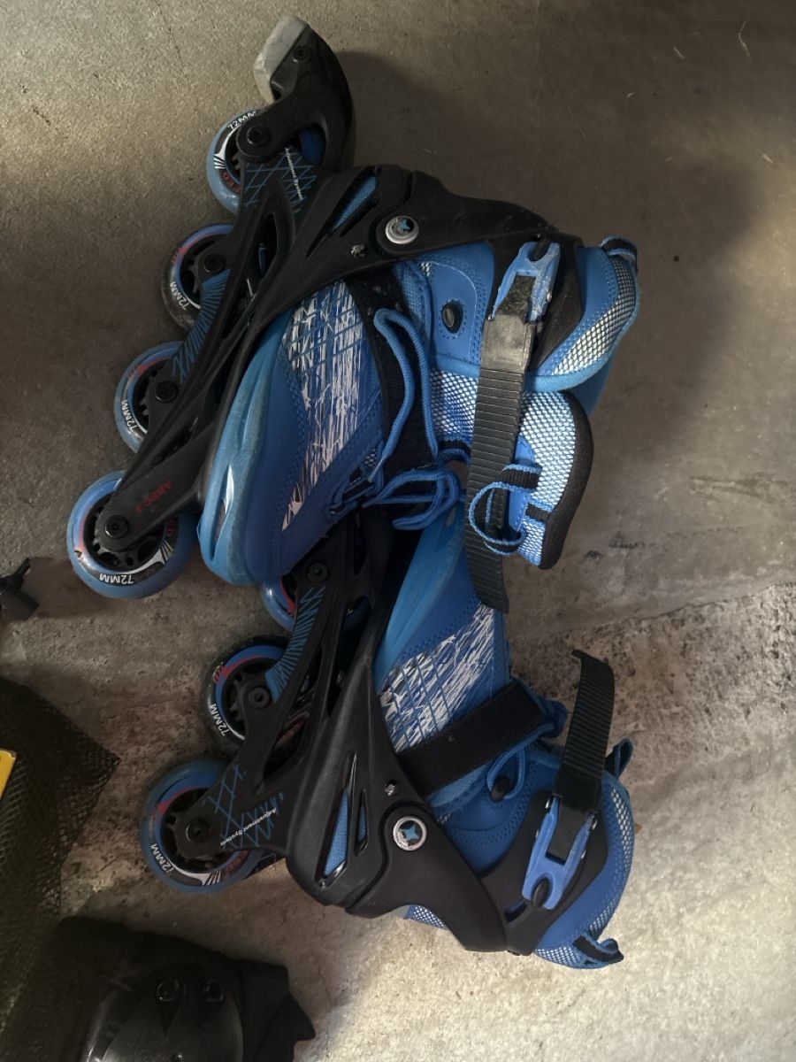 Pattini in linea & Pattini a rotelle: Inline Skates blau Grösse 33-37 mit Set – Usato da St. Margarethen TG venduto da Berk54 3