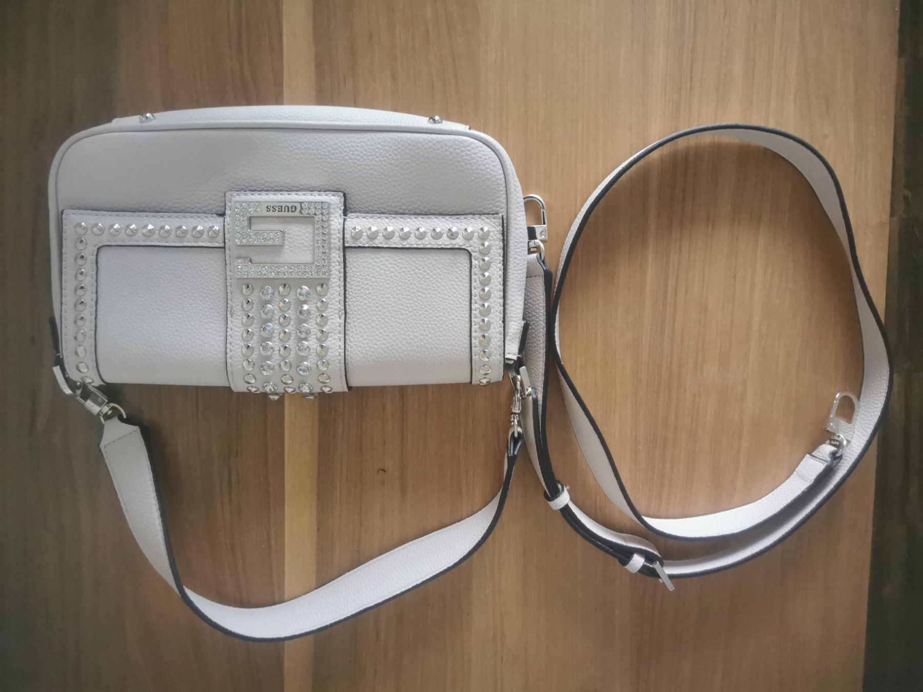Borse da donna: Guess Tasche – Nuovo (secondo la descrizione) da Zürich venduto da ssi_6pt7 2