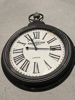 Wanduhr zu verkaufen!