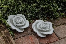 2x Rosen Gartenskulptur Steinfigur Steinskulptur ‪‪‪‪‪