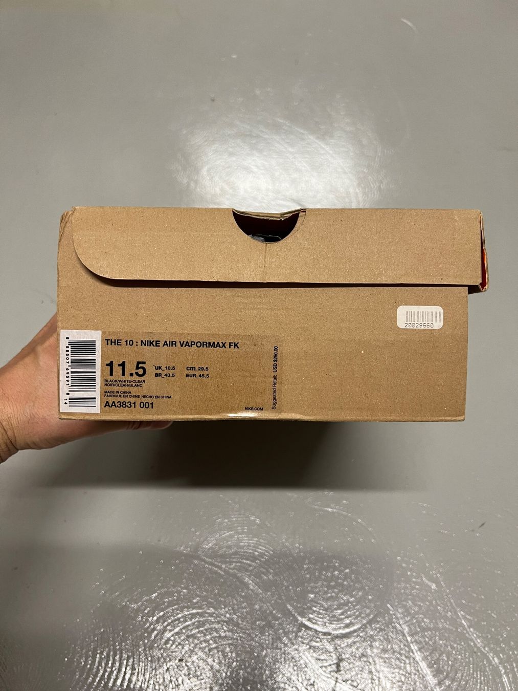 Nike Scarpe da uomo: Air VaporMax Off-White - EU 45.5 – Nuovo e nell'imballaggio originale da Bern venduto da ElevenFive 3