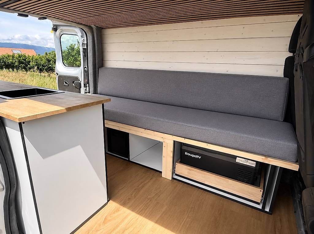 Veicoli da campeggio: Van Aménagé - Opel Vivaro  – Usato da Suchy venduto da maxconcept