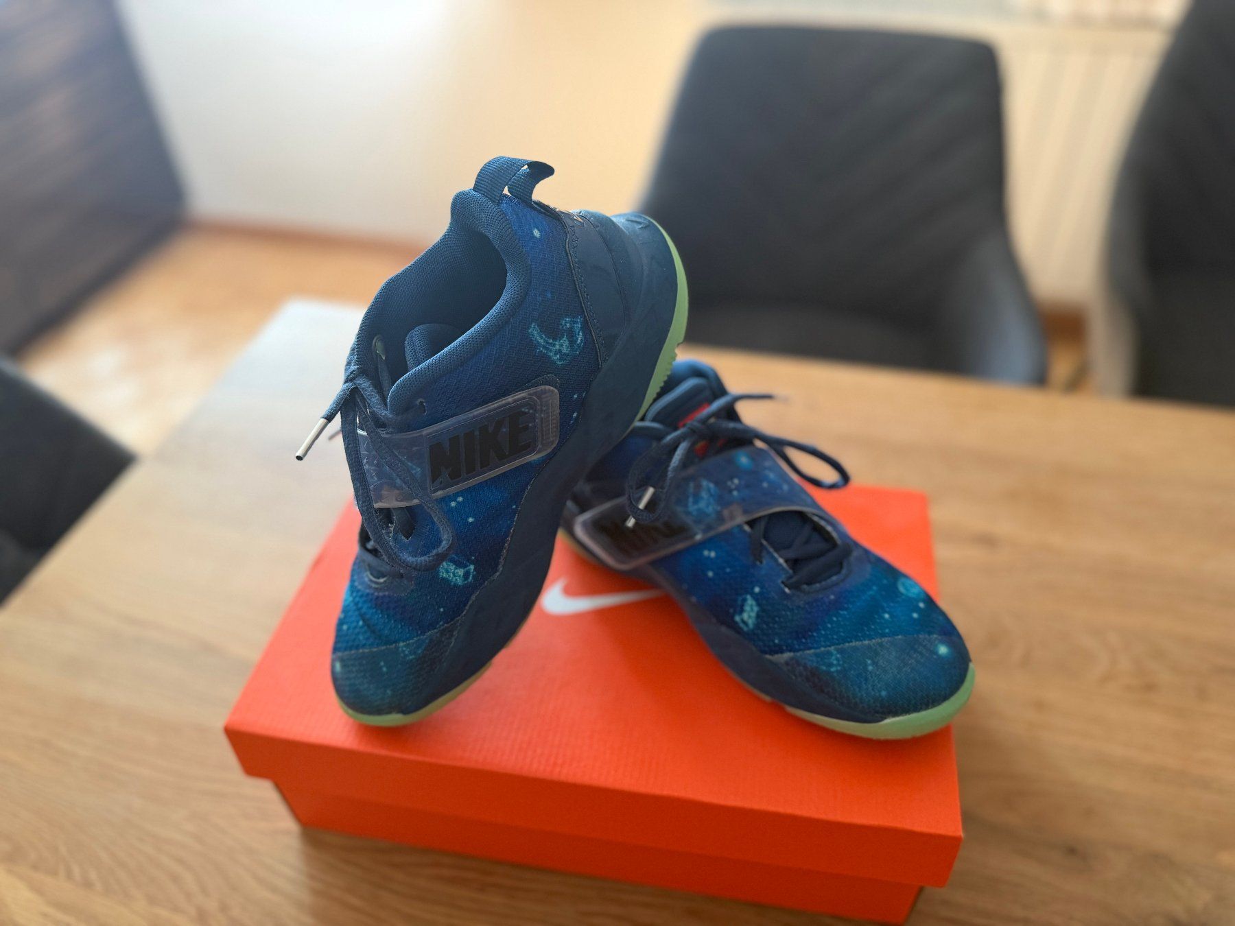 Nike Scarpe da uomo: Nike Hustle D 12 x LEGO Collection Gr. 36 – Usato da Schlieren venduto da Creichen1 1