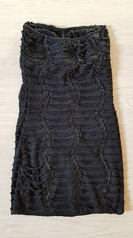 Vestiti: Kleid – Usato da Humlikon venduto da Holly8 1