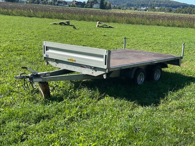 Humbaur Anhänger: Autoanhänger  Humbaur – Defekt aus Muhen von Lsms