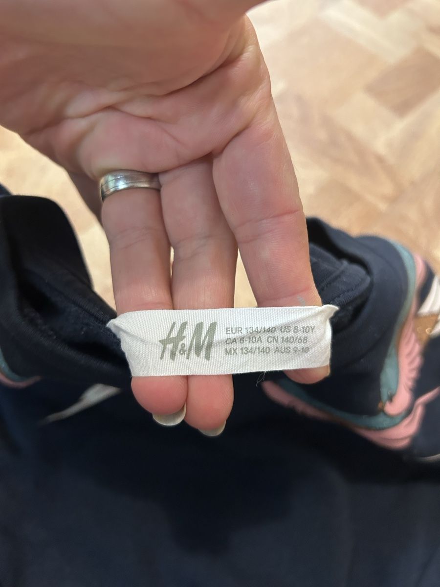 H&M Pulls et sweat-shirts: Pullover H&M 134/140 – D'occasion à Jona par Tidy76 2