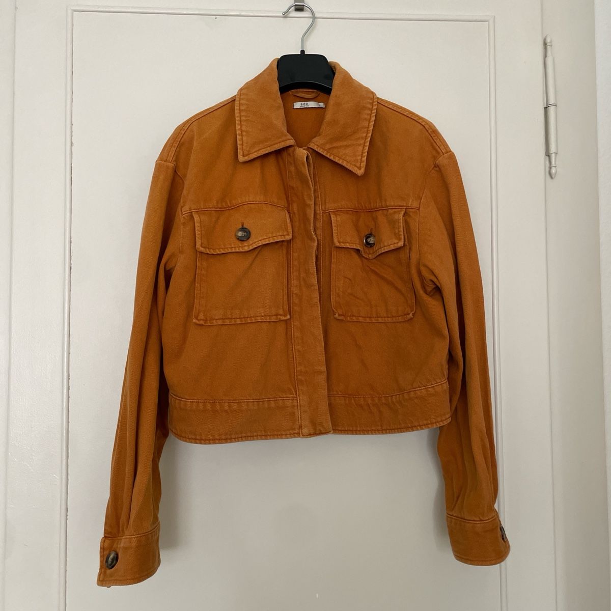 Jacken: Orange Jeansjacke L – Gebraucht aus Zürich von AnjaStauffer