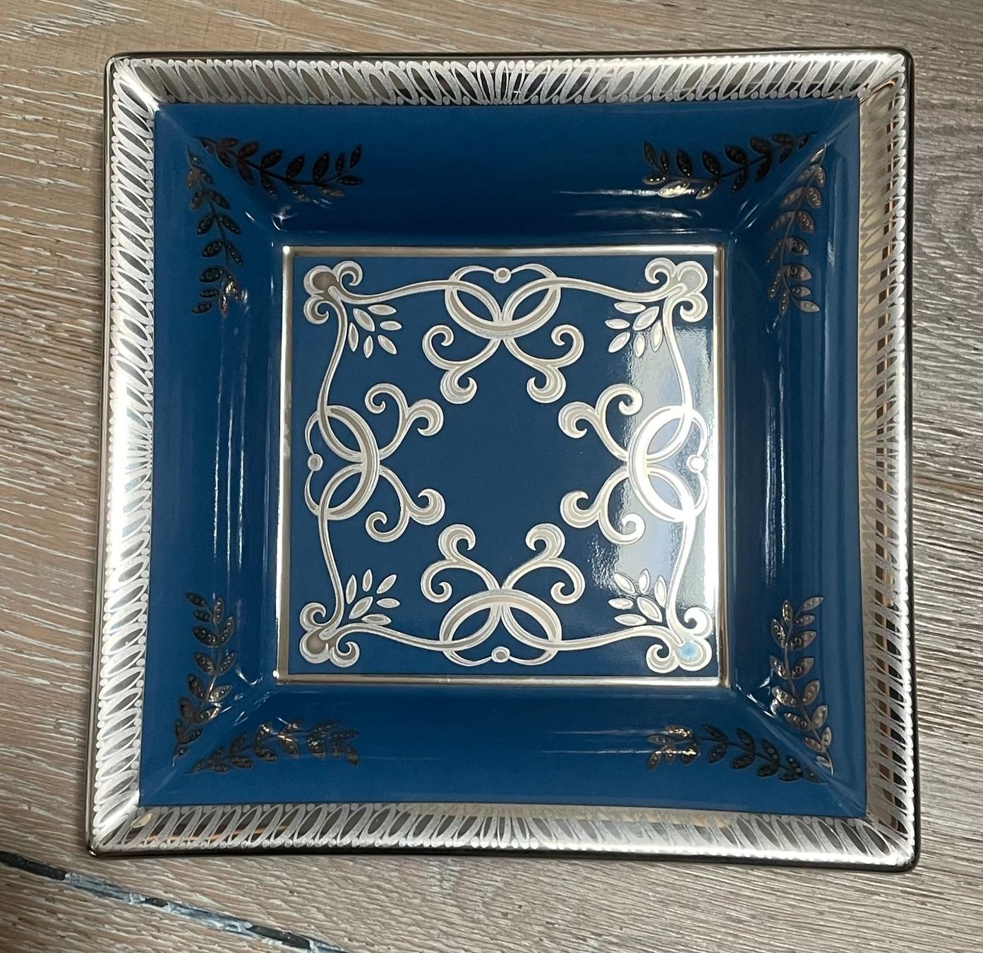 Servierplatten: Vide-poches de collection Patek Philippe, édition 2012 – Gebraucht aus Bôle von soleil778