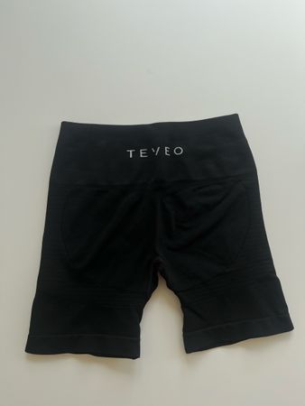 TEVEO shorts
