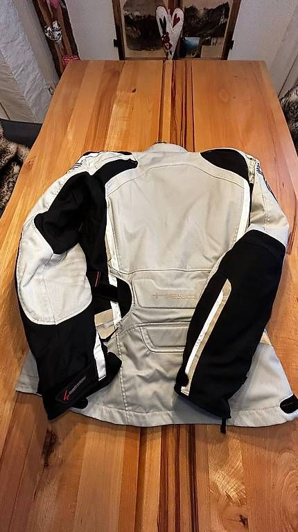 Jacken: Held GoreTex Motorradjacke in Grösse XL ab 1 Fr. – Gebraucht aus Fläsch von Dergrenzer 1