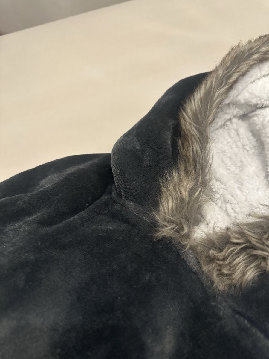 Maglioni & Felpe: Snug Rud Hoodie  – Usato da Sirnach venduto da Leoniex 1