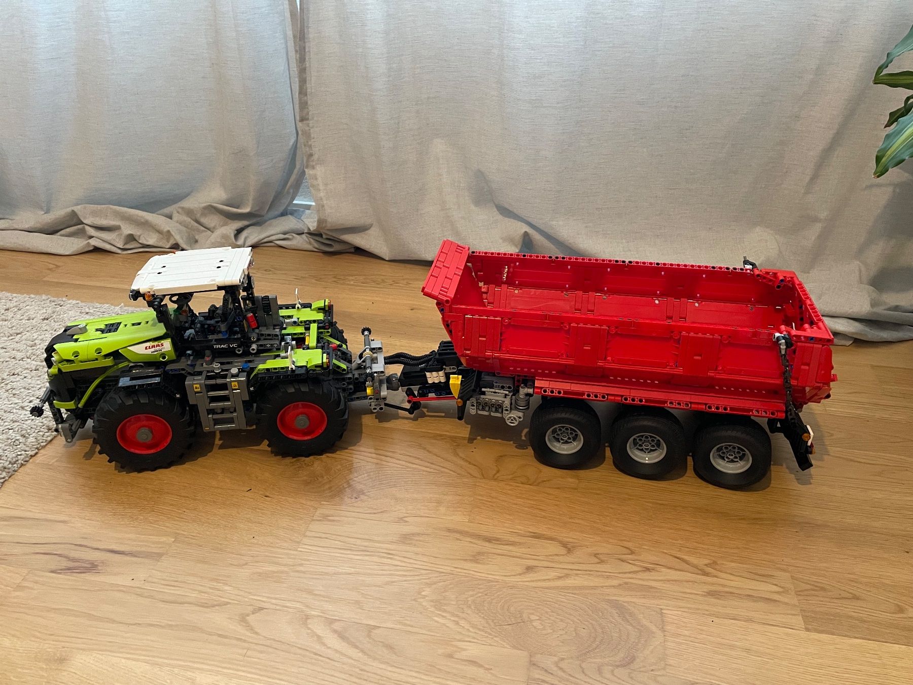 Lego Kit di costruzioni: Lego Technic - Claas Dump Trailer – Nuovo (secondo la descrizione) da Salmsach venduto da ram82 5
