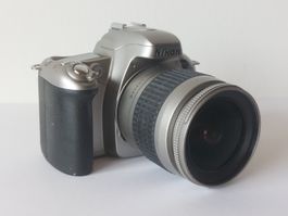 Nikon F55 + 28-80mm