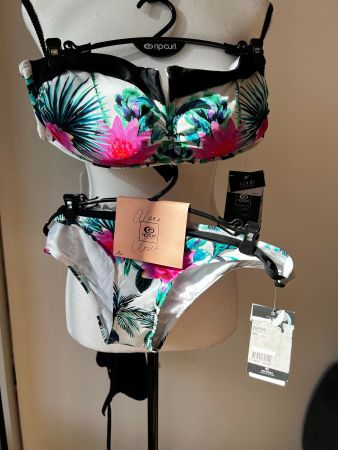 Neue Badeanzug L  Rip Curl