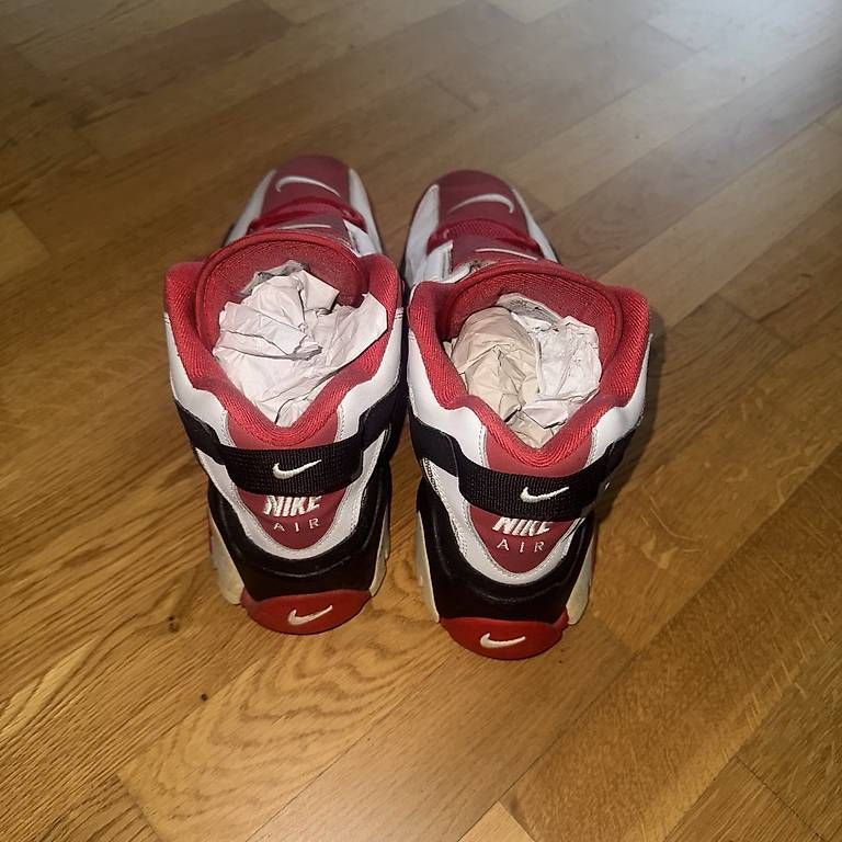 Scarpe da uomo: Nike Air Barrage Mid White Black Red – Usato da Wil SG venduto da bul_nth5 1