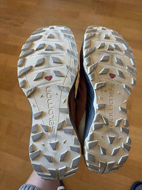 Damenschuhe: Salomon Schuhe – Gebraucht aus Basel von AnDeg 2