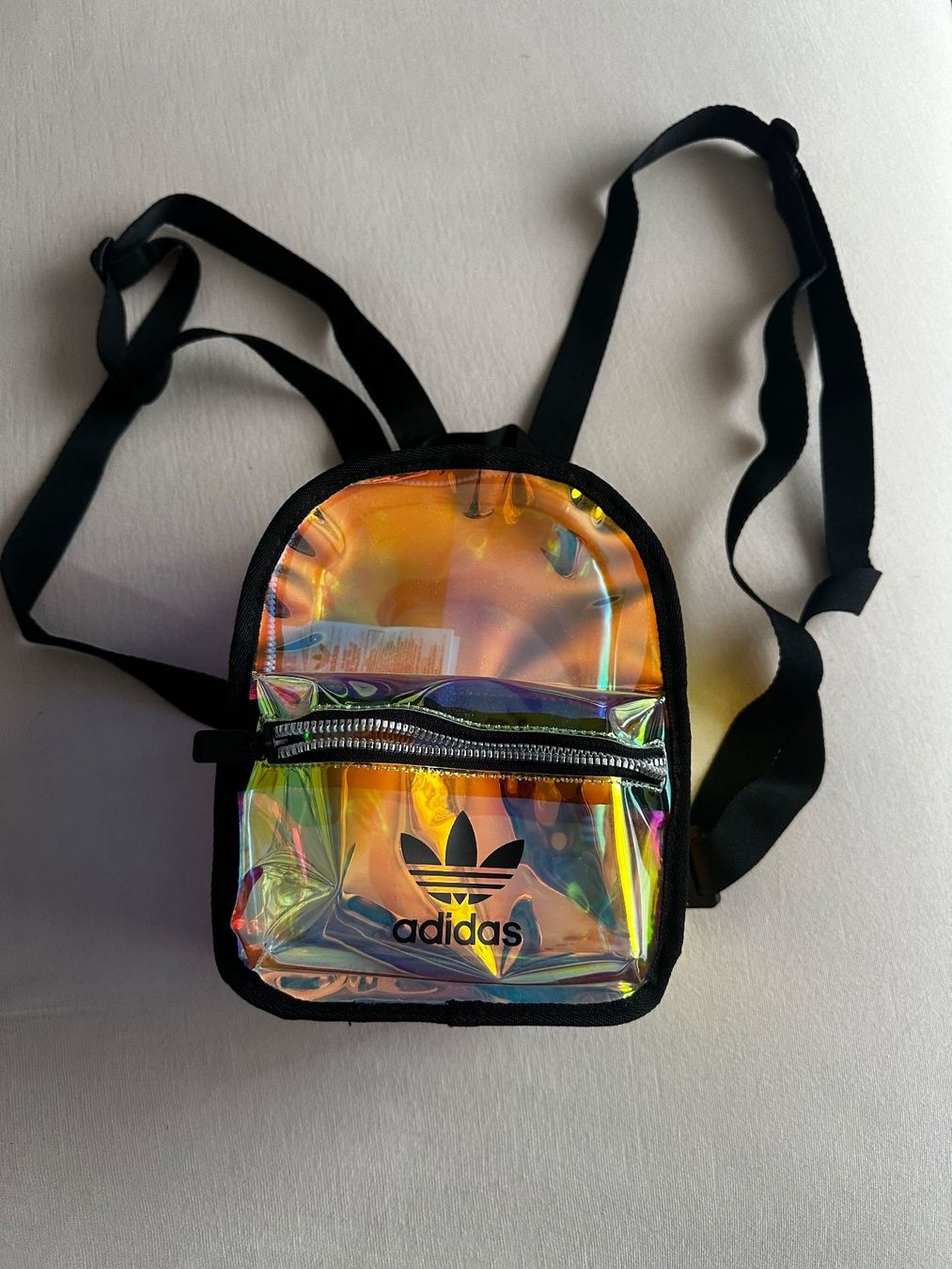 Adidas Zaini: Adidas Mini Rucksack/Daypack Transparent-Holographisch – Usato da Oberegg venduto da m.akua