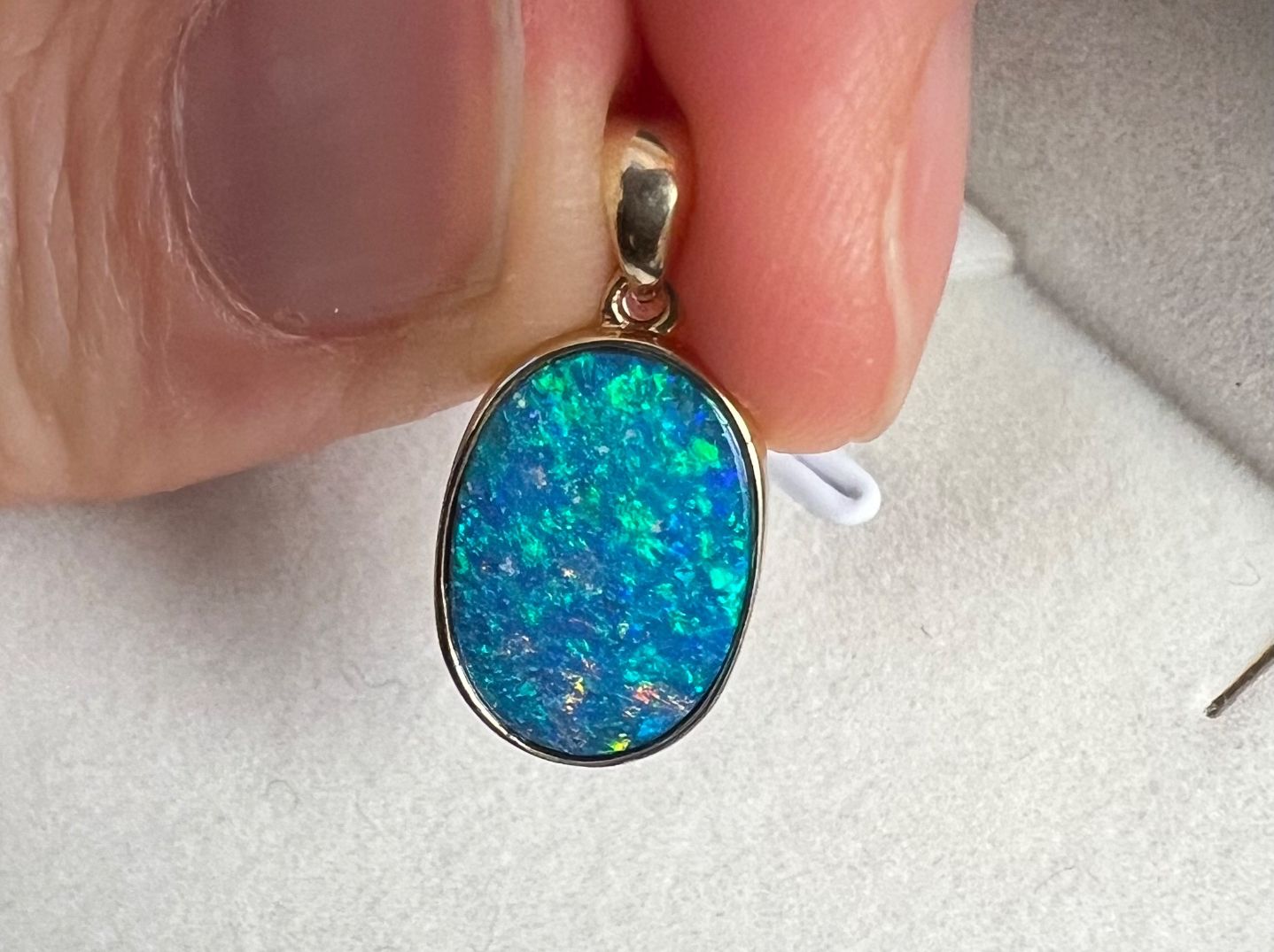 Anhänger: Anhänger in 14k Gold mit Opal-Doublet – Neu (gemäss Beschreibung) aus Bern von Steinfieber 2