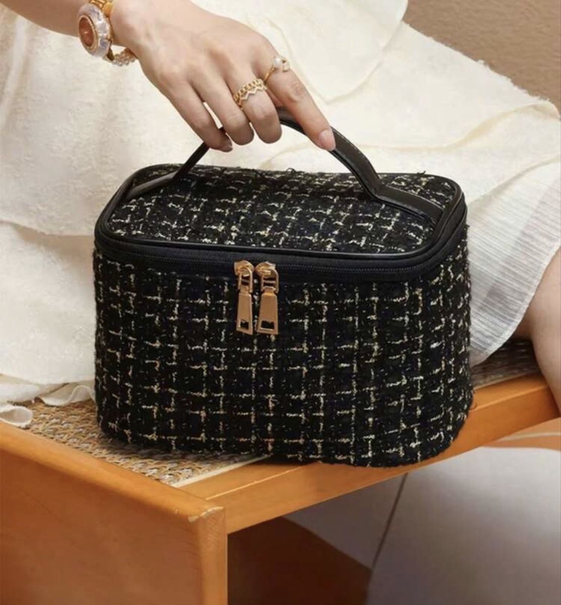 Custodie per cosmetici: Trousse de maquillage  – Nuovo e nell'imballaggio originale da Châtel-St-Denis venduto da Montclair_Swiss