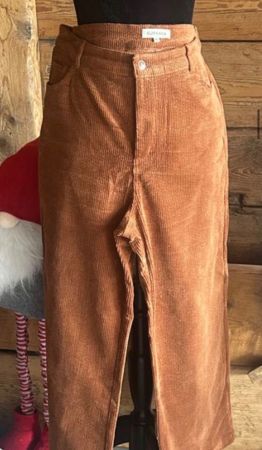 Surkana pantalon en velours côtelé